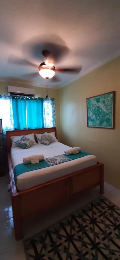 Eastwood Escape Hotel Nassau Bagian luar foto