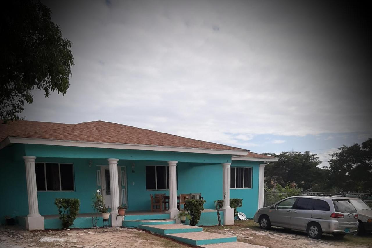 Eastwood Escape Hotel Nassau Bagian luar foto